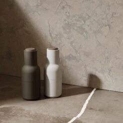 Menu Bottle Grinder Gewürzmühle 2er Pack -Küchen Verkauf 12542 16 03 05cf0e8d81