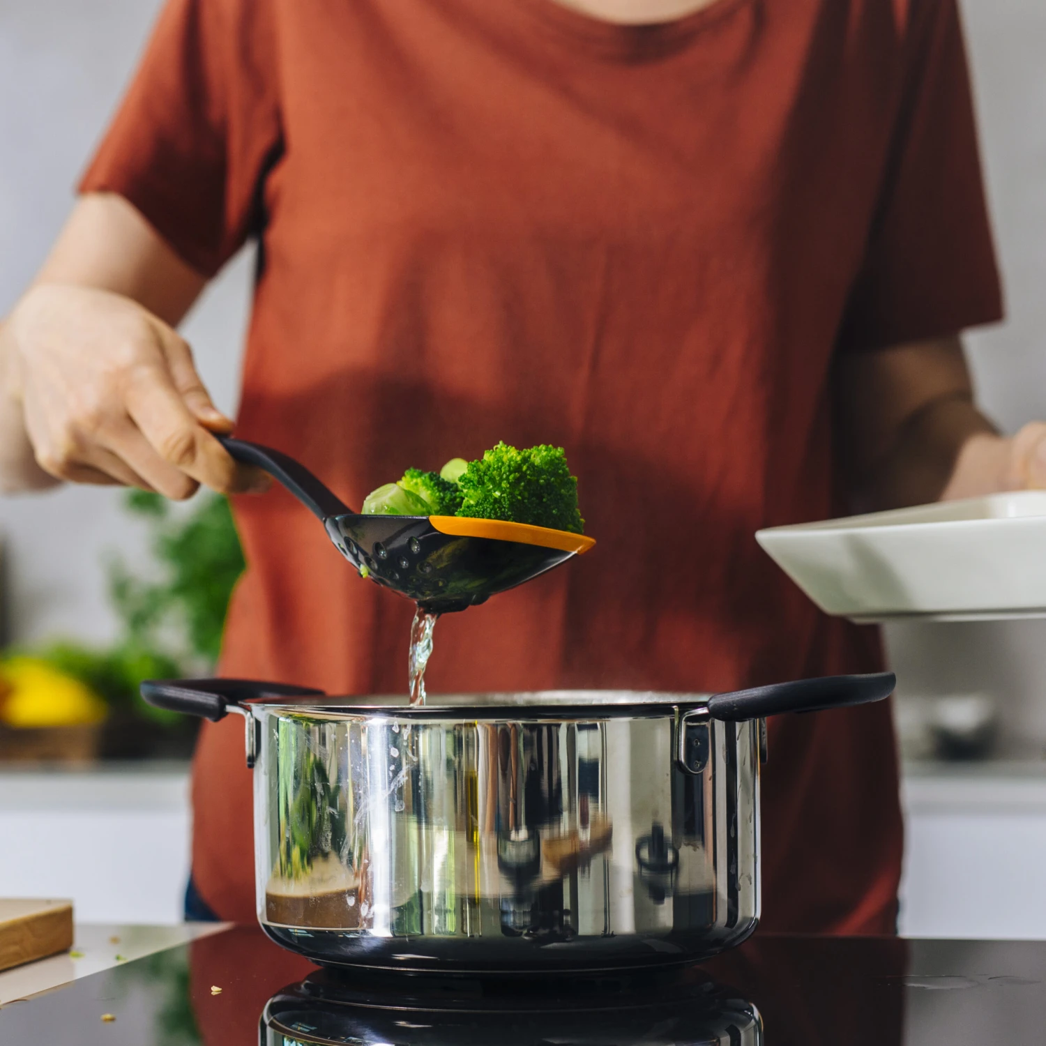 Fiskars Functional Form Schaumlöffel 29,6cm 2 Fiskars Functional Form Schaumlöffel 29,6cm – Bild 2