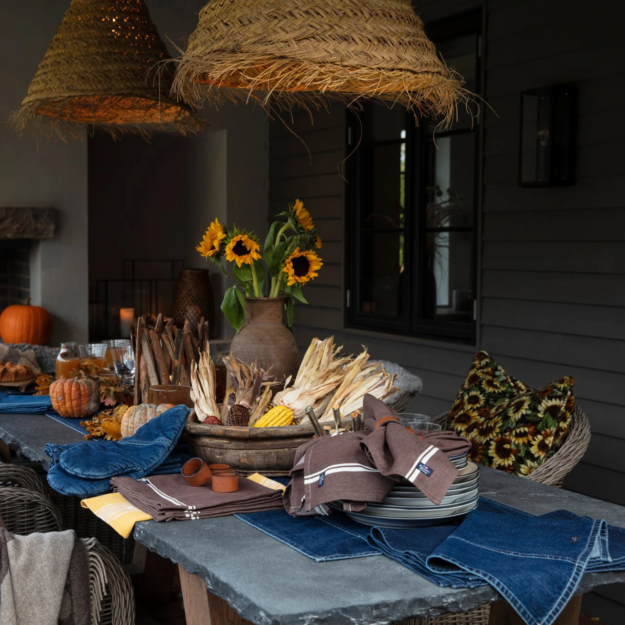 Lexington Icons Denim Ofenhandschuh 3 Lexington Icons Denim Ofenhandschuh – Bild 3