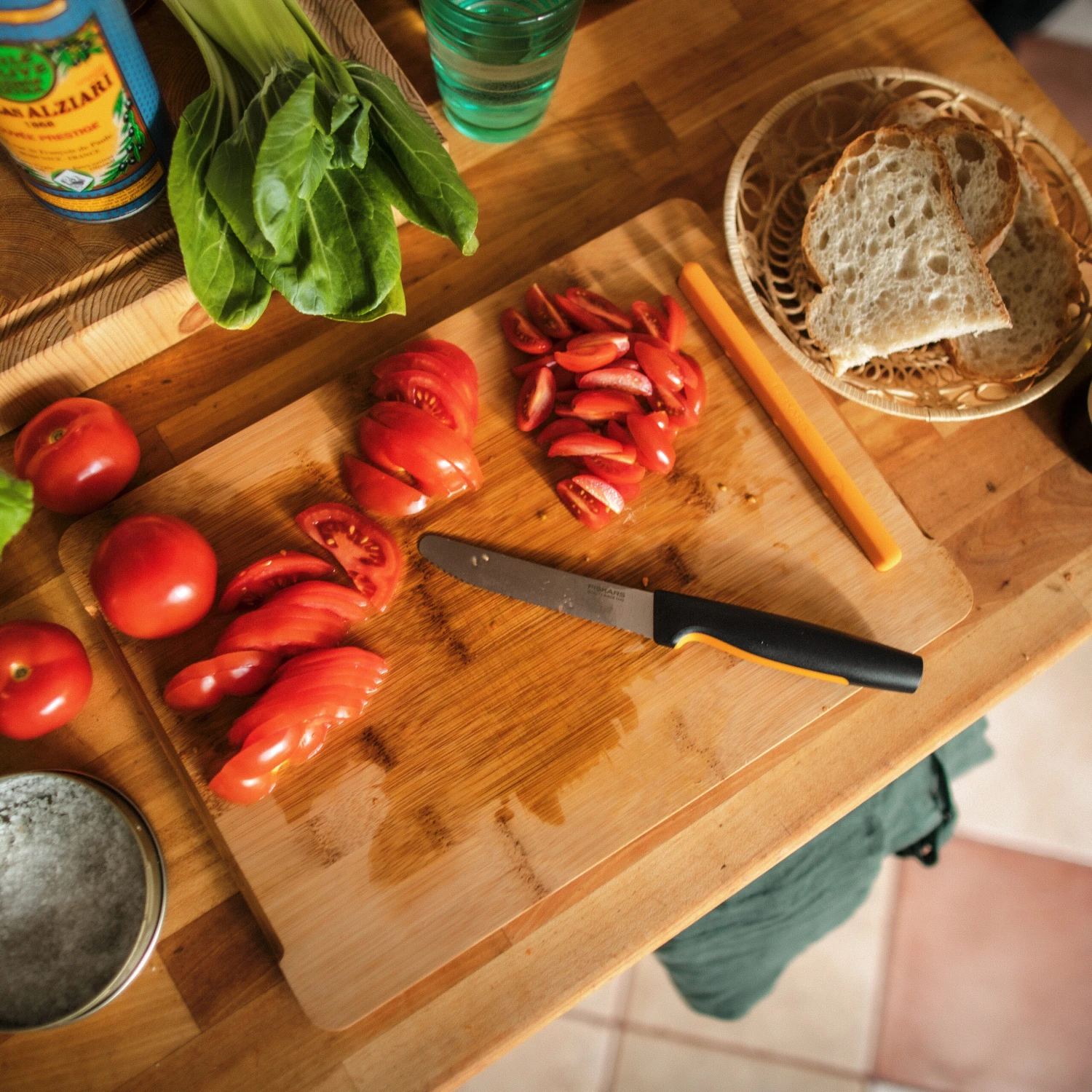 Fiskars Functional Form Tomatenmesser 2 Fiskars Functional Form Tomatenmesser – Bild 2