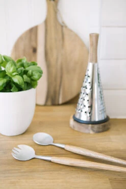 Dorre Rita Reibe 27cm 5 Dorre Rita Reibe 27cm -Küchen Verkauf 506051 01 3 EnvironmentImage 4295d1dcd1