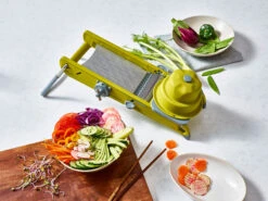 De Buyer Swing Plus Mandoline 5 De Buyer Swing Plus Mandoline -Küchen Verkauf 507569 01 3 EnvironmentImage 59169cb2ec scaled