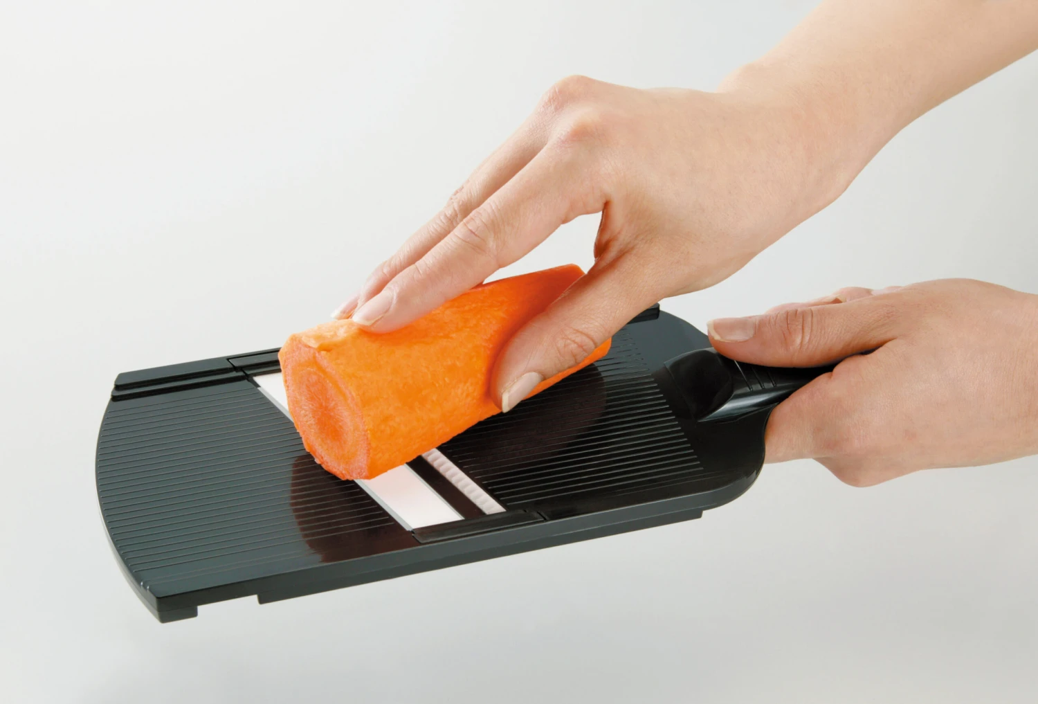 Kyocera Julienne Mandoline 5 Kyocera Julienne Mandoline – Bild 5