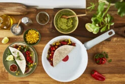 Tefal Natural Chef Bratpfannenset Grau -Küchen Verkauf 515083 01 7 EnvironmentImage bf642acfd3 scaled