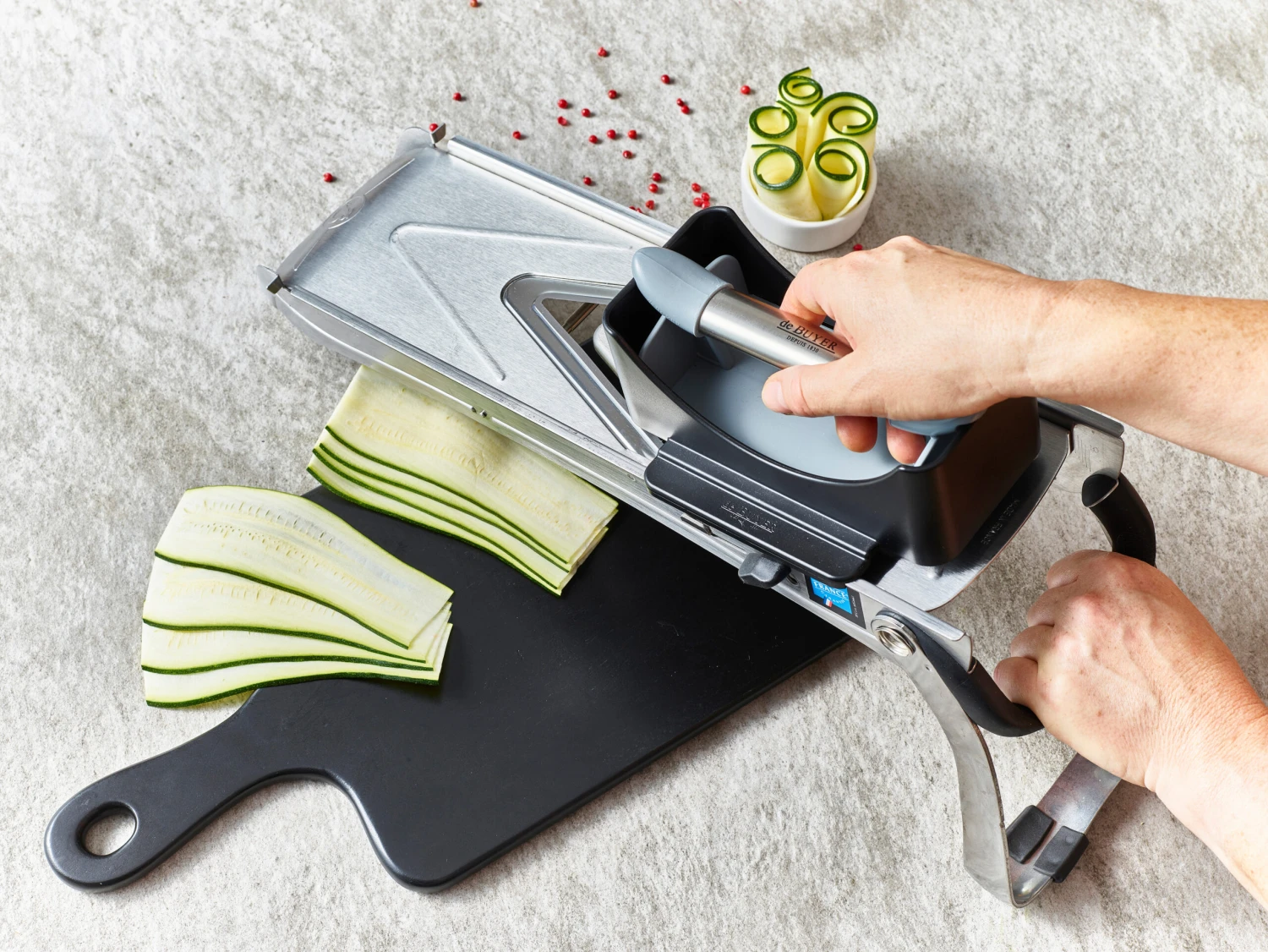 De Buyer Revolution Mandolin 2pusher Zubehör 3 De Buyer Revolution Mandolin 2pusher Zubehör – Bild 3