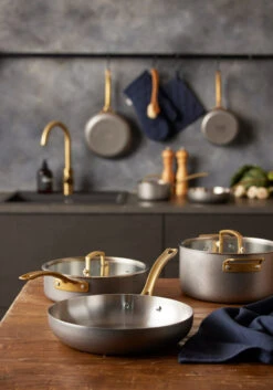 Pillivuyt Durance Sauteuse Mit Deckel Ø24cm 5 Pillivuyt Durance Sauteuse Mit Deckel Ø24cm -Küchen Verkauf 572168 01 10 EnvironmentImage 2be88ff296 scaled