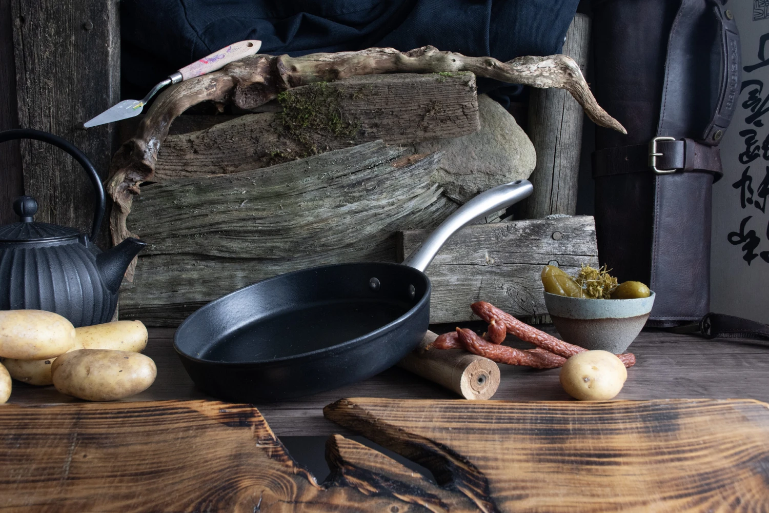 Satake Gusseisenpfanne 2 Satake Gusseisenpfanne – Bild 2